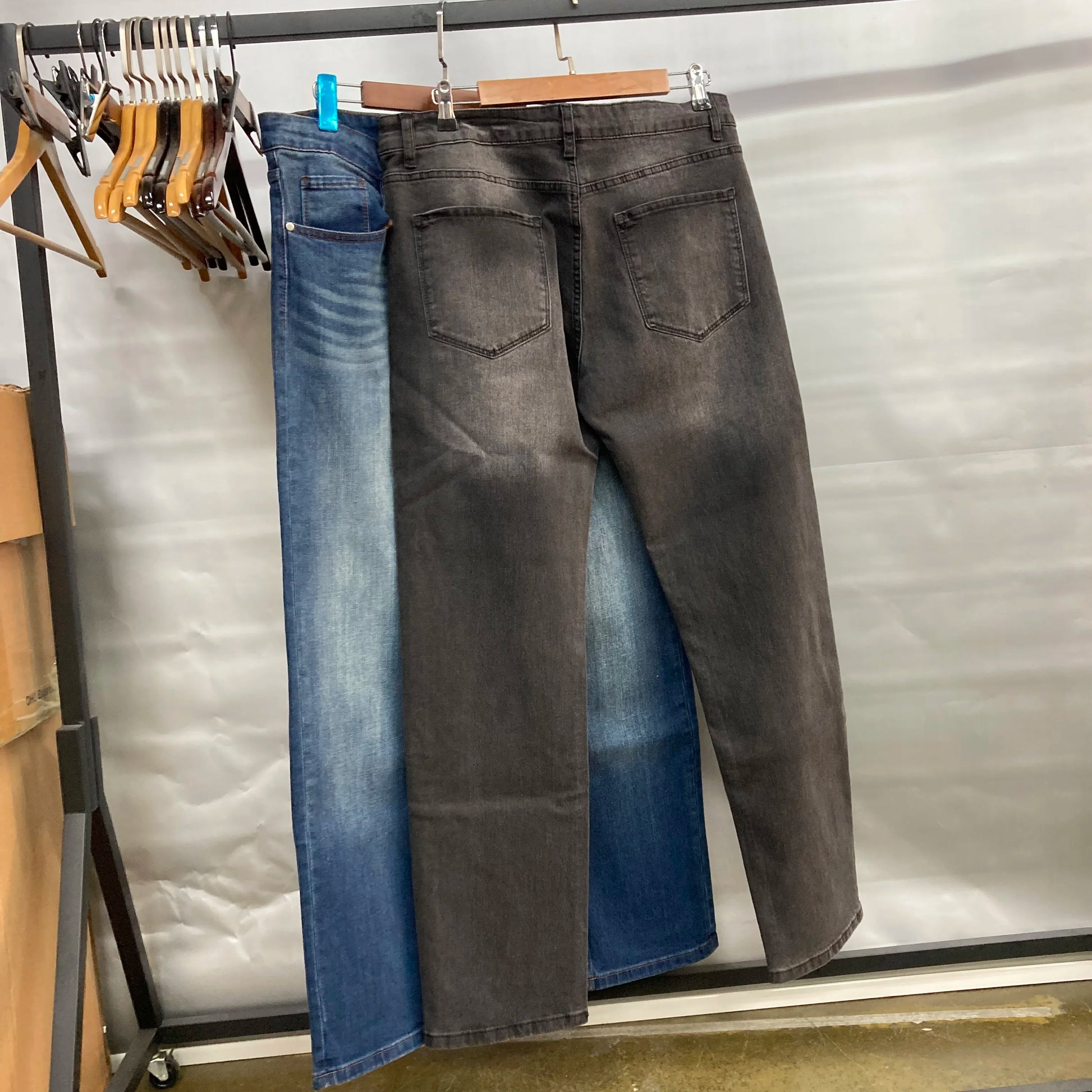 <img src="https://www.sejin.com/" 
       alt="Denim wash heavy Jeans for  Men or women Low MOQ Factory Manufacture" 
       loading="lazy" />