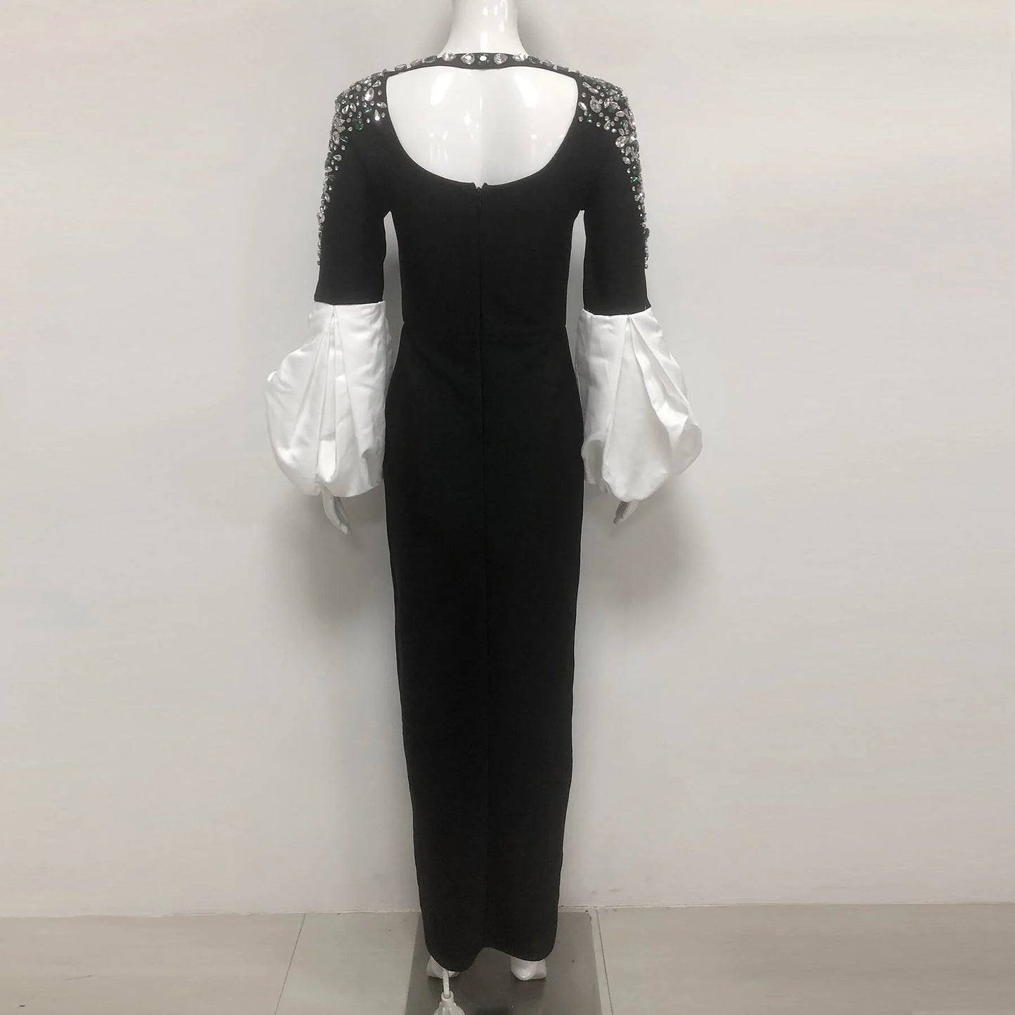 <img src="https://www.sejin.com/" 
       alt="Elegant Beaded  Black Evening Formal Dresses Low MOQ Factory Manufacture,Wholsale" 
       loading="lazy" />