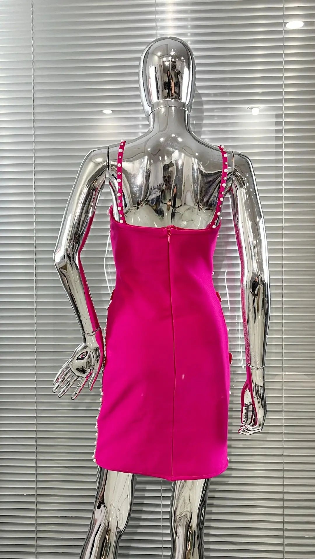 <img src="https://www.sejin.com/" 
       alt="Fashion Luxury Beading Diamonds Strap Bandage Mini Dress Low MOQ Factory Manufacture,Wholsale" 
       loading="lazy" />