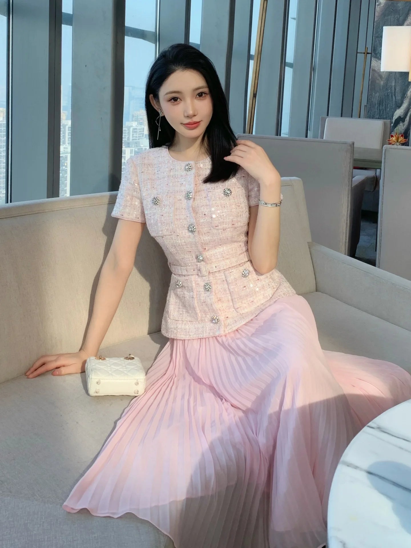 <img src="https://www.sejin.com/" 
       alt="High Quality Women's O- Neck Button Midi  Dress Wholesale Low MOQ Factory Manufacture,Wholsale" 
       loading="lazy" />